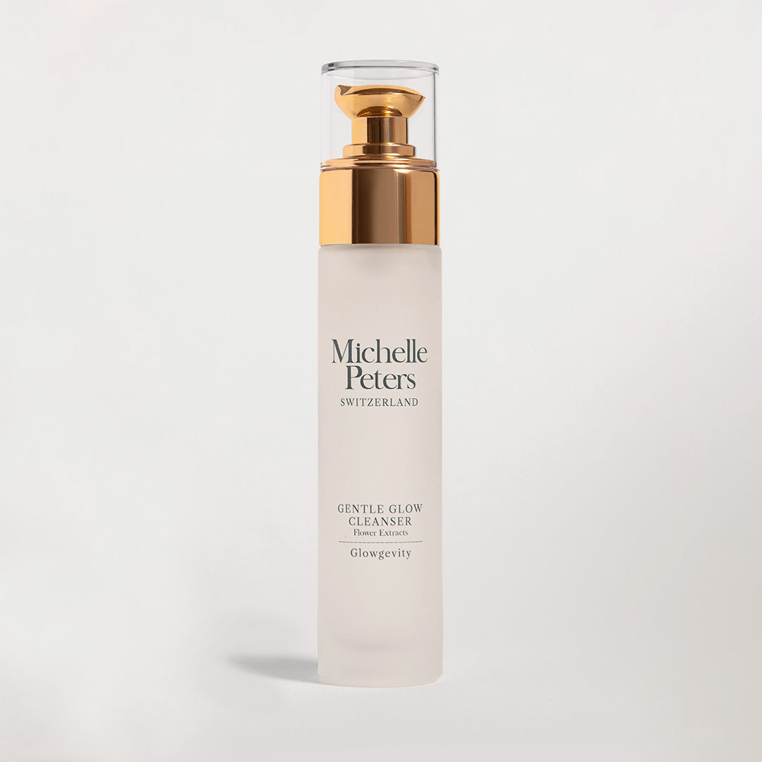 Gentle Glow Cleanser Flower extracts