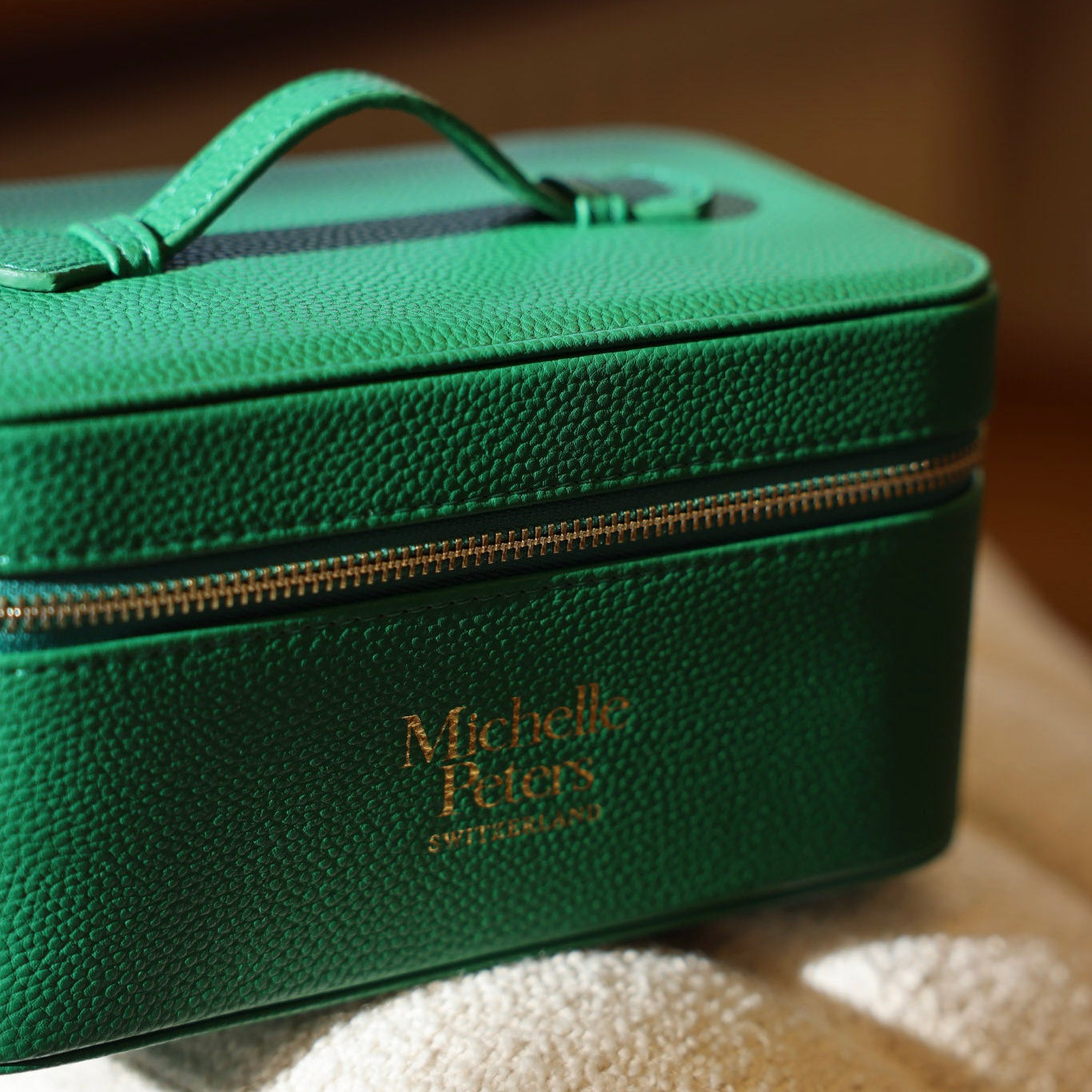 The Vanity Case – Michelle Peters S.A.